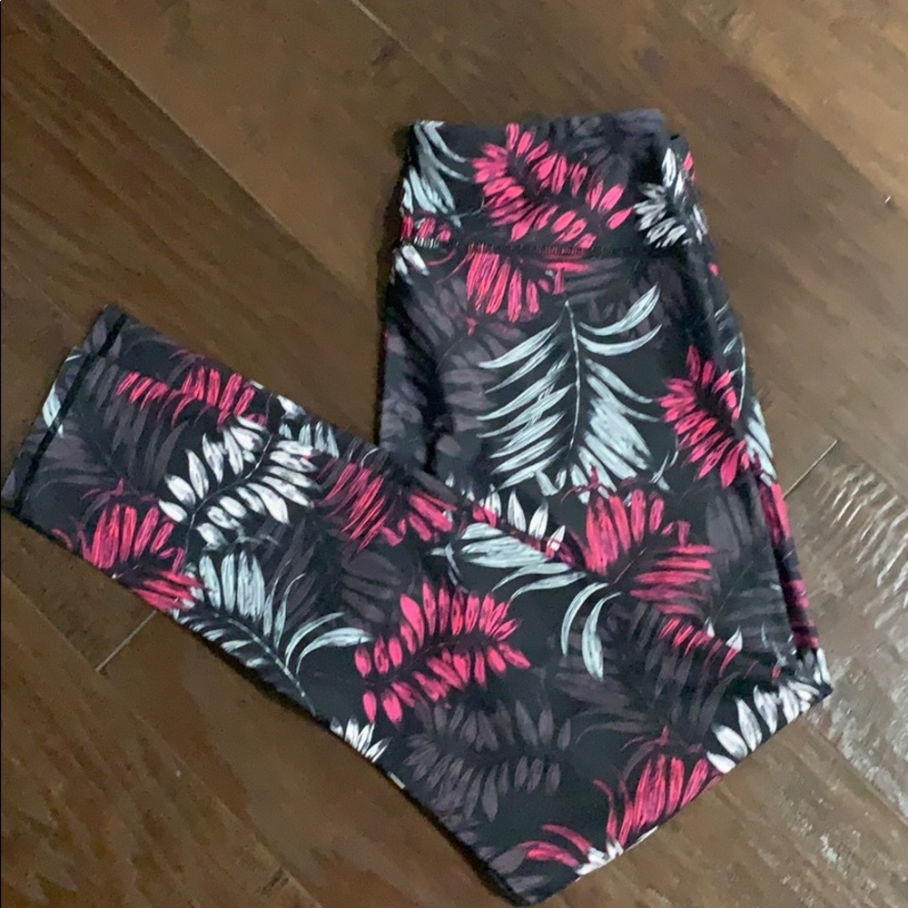 Fabletics Leggings - Picture 3 of 5
